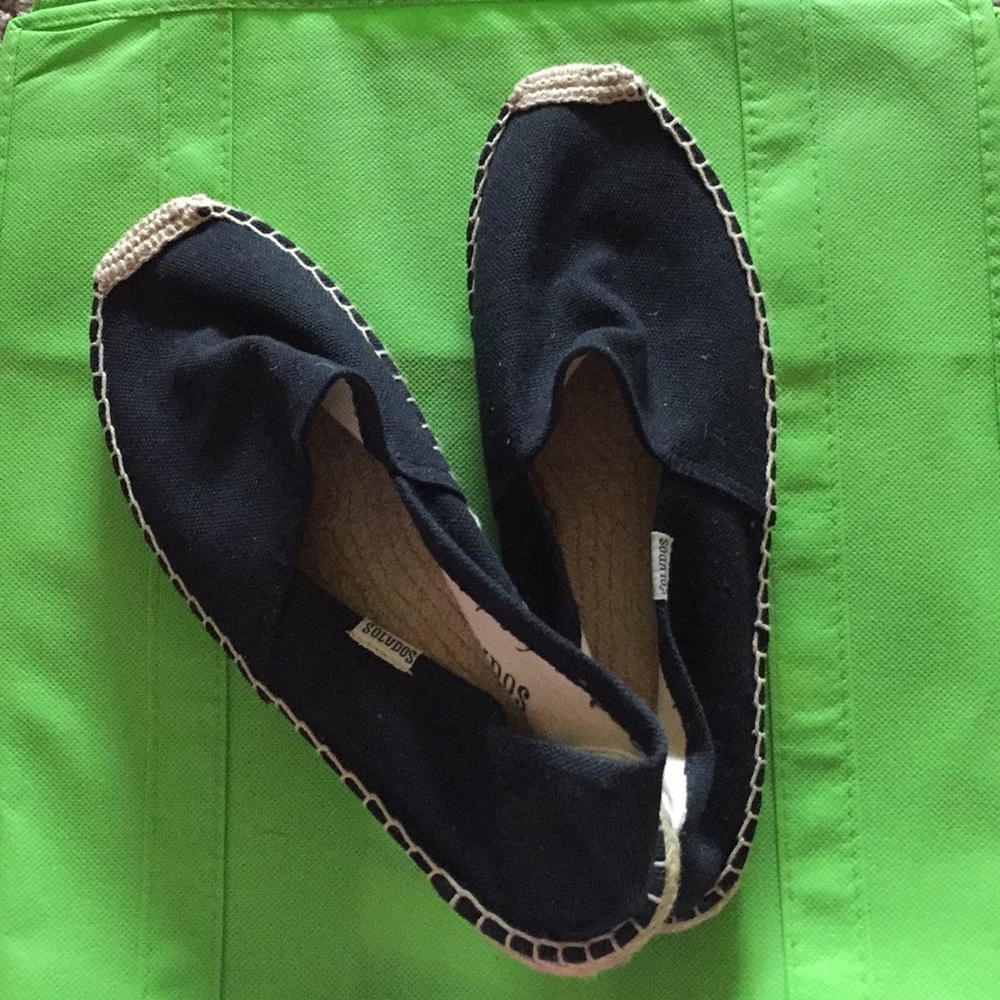 Soludos Black Shoes